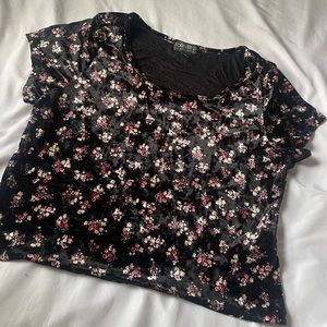 Forever 21 Plus Sized Velvet Floral Shirt